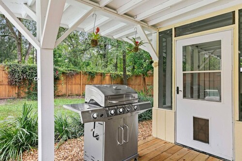 NW Gainesville 3bed 2 bath house with POOL!