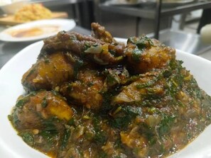 Petit déjeuner continental compris tous les jours