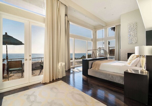 3 dormitoris, escriptori, planxa i posts de planxar i wifi 