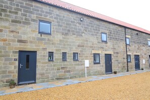 House | Exterior - The Granary Cottages Whitby North Yorkshire (Whitby)