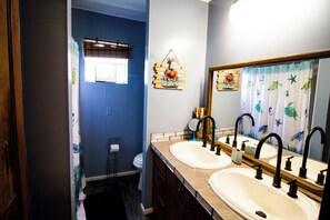 シャワー、タオル