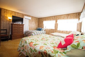 4 室のベッドルーム、WiFi、ベッドシーツ