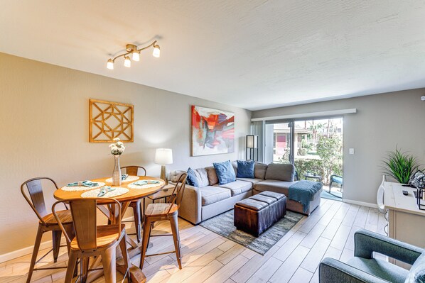 Apartment (1 Bedroom) | Interior - Walk to Old Town: Scottsdale Condo w/ Pool Access! (Scottsdale)