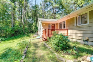 House (3 Bedrooms) | Interior - Berkshire Hideaway w/ Fire Pit & Playground! (New Lebanon)