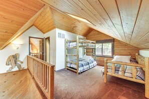 Interior - Cabin Near Lake Pend Oreille & Dtwn Sandpoint (Sandpoint)