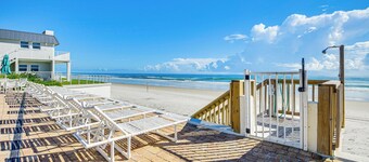 New Smyrna Beach Condo on Water: Rest, Swim & Play
