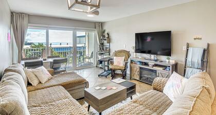 New Smyrna Beach Condo on Water: Rest, Swim & Play