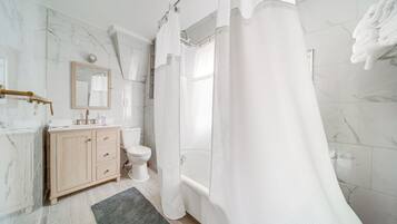 Nhà (3 Bedrooms) | Nội thất