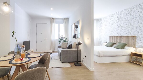 1 Schlafzimmer, Bügeleisen/Bügelbrett, kostenloses WLAN, Bettwäsche