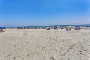 Interior - Walk to Seaside: North Myrtle Beach Gem w/ Views! (North Myrtle Beach)