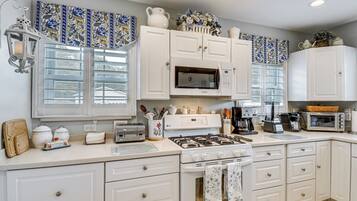 House (5 Bedrooms) | Bahagian dalam