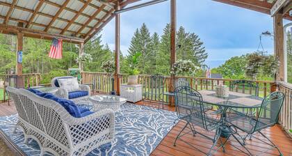 Seneca Lake Retreat w/ Deck - Walk to Wineries!