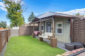 House (2 Bedrooms) | Front of property - Aurora Abode: 7 Mi to Dtwn Denver! (Aurora)