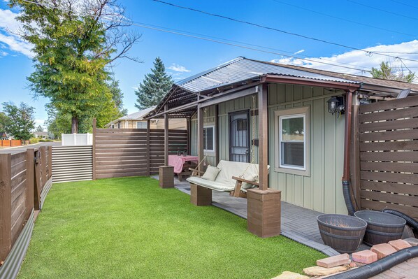 House (2 Bedrooms) | Front of property