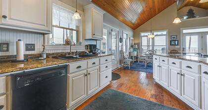 Riverfront Aurora Home w/ Deck & Private Pier!