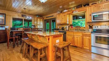Rumah (4 Bedrooms) | Interior