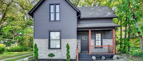 House (3 Bedrooms) | Front of property