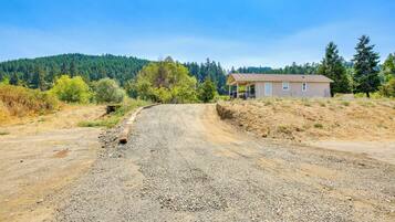 House (1 Bedroom) | Interior