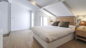 1 camera, ferro/asse da stiro, Wi-Fi gratuito, lenzuola