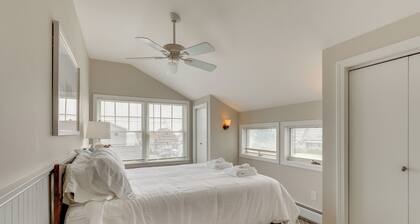 Walk to Beaches: Sunny East Haven Home w/ Yard