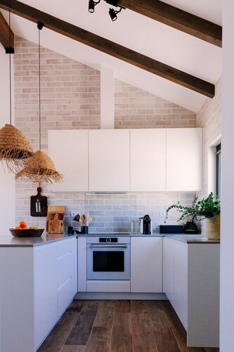One Bedroom Apartment