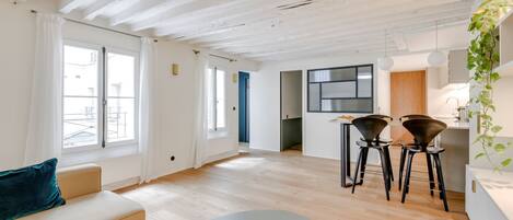 Télévision, espaces bureaux