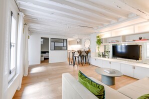 TV, offices