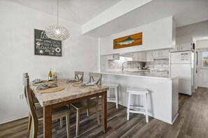 Appartement | 2 chambres, bureau, Internet