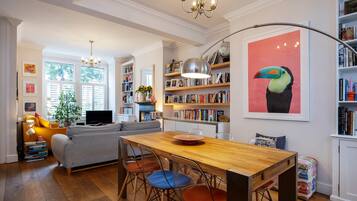 4 bedrooms, Internet