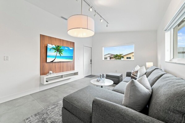 Télévision, espaces bureaux