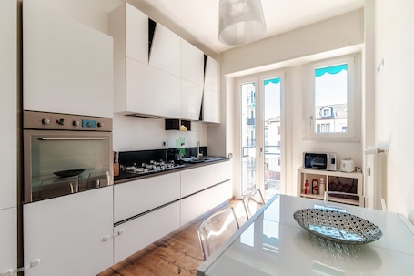 Condo, Balcony | 2 bedrooms, premium bedding, down comforters, iron/ironing board