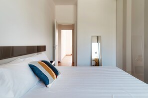 Apartment, Balkon | 2 Schlafzimmer, hochwertige Bettwaren, Daunenbettdecken