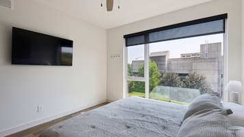 Townhouse, 2 kamar tidur | 2 kamar tidur, meja kerja, ruang kerja ramah laptop, dan Wi-Fi gratis