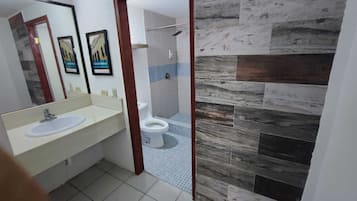 Classic Single Room | Bathroom | Shower, towels, soap, toilet paper