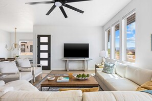 Living area - Beachcomber Bliss 8 Bedroom Townhouse (St. George)