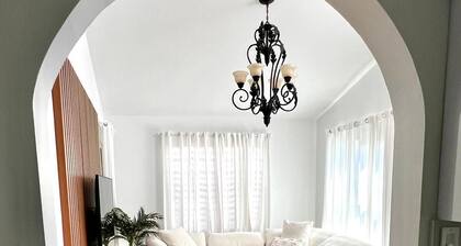 Spacious and luxurious house/ 2 bedrooms/ 2 bathrooms