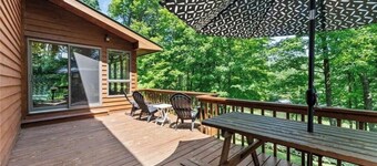 Cozy 3-bedroom cabin on beautiful Sand Lake in lovely Cumberland, WI. 