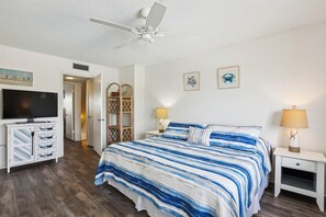2 bedrooms, desk, iron/ironing board, WiFi - New! Summer Deal: Free Fun and Beach Gear Credit (St. Augustine)
