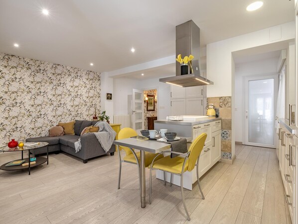 Apartment | 3 bedrooms - Luxury Suite Solarillo de Gracia (Granada)