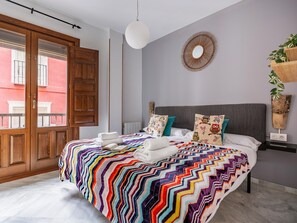 Apartment, Smoking | 2 bedrooms - Luxury Suite Ancha de la Virgen (Granada)