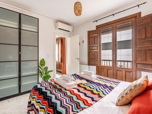 Apartment, Smoking | 2 bedrooms - Luxury Suite Ancha de la Virgen (Granada)