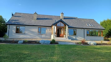 Cottage | Exterior