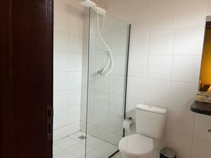 Handtücher, Seife, Toilettenpapier