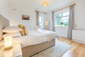 1 Schlafzimmer, Reisekinderbett, kostenloses WLAN, Bettwäsche