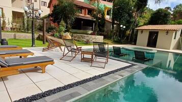 Alberca al aire libre