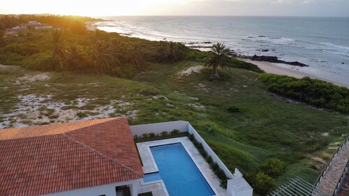 Casa Beira Mar com Piscina, Churrasqueira - Praia de Touros - RN - Petfriendly