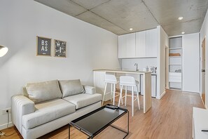 TV - 502 Monoambiente muy luminoso en Belgrano (CABA)