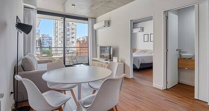 503 R Very bright 2-room apartment.