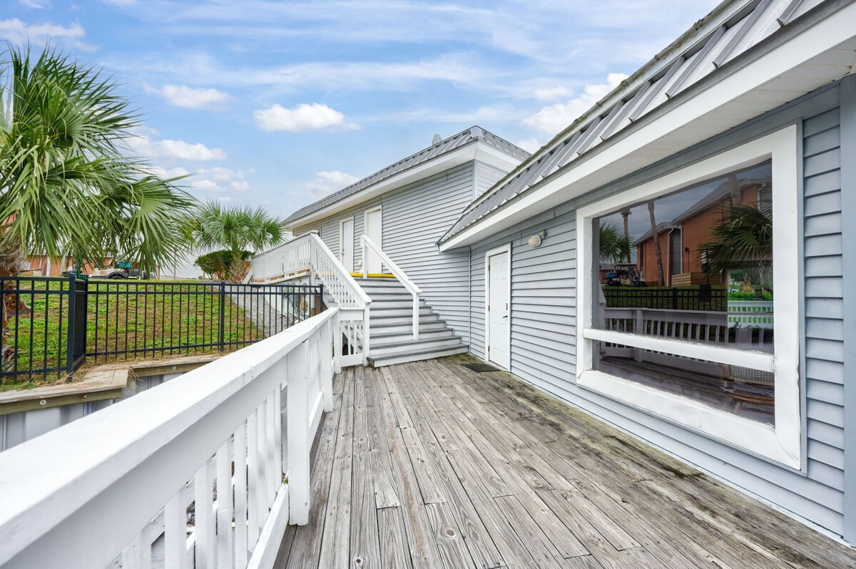 Photo 38 of Gulf Terrace #241 | by Salt Water Vacations