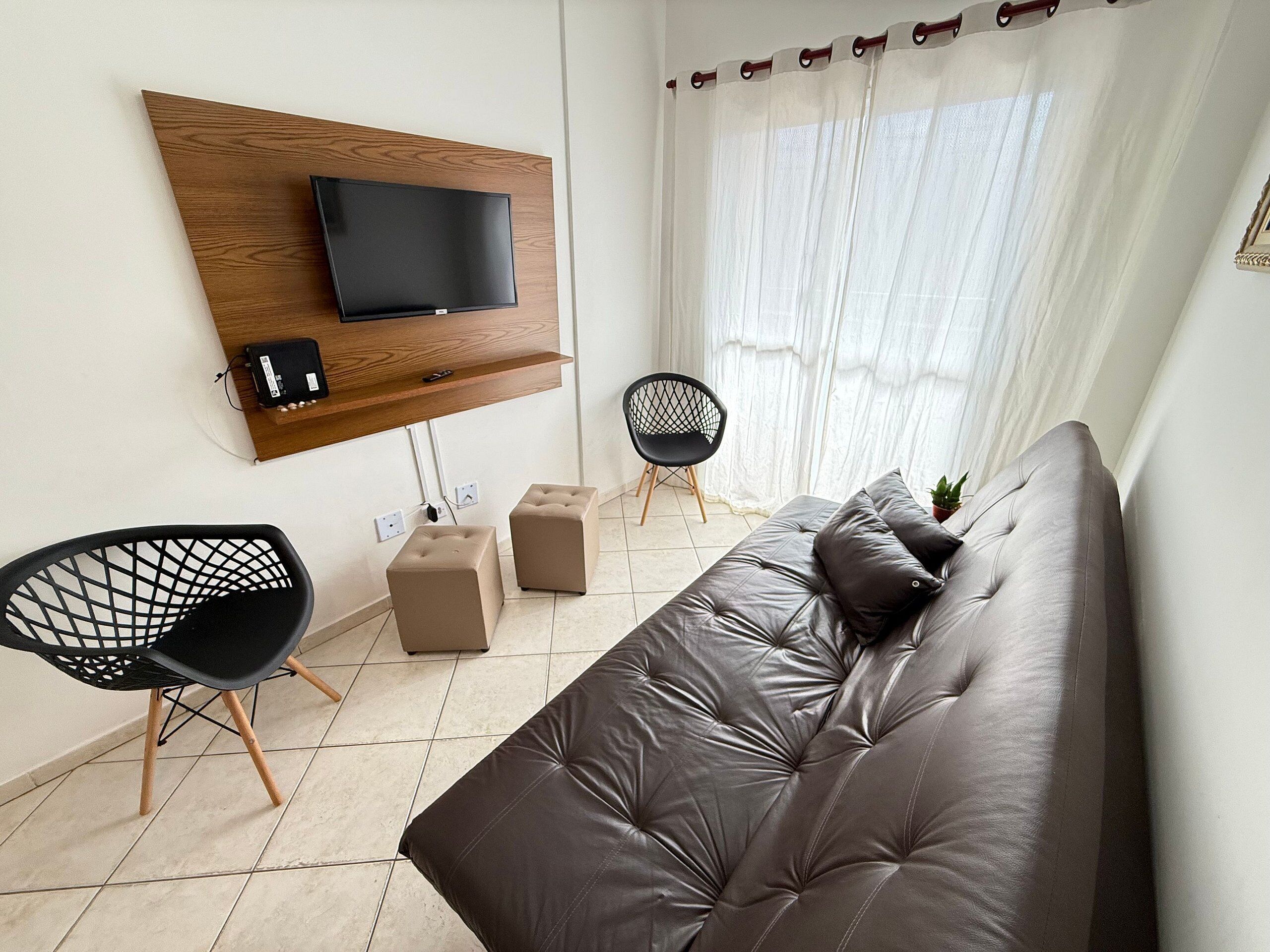 Apartment | Living area | Flat-screen TV